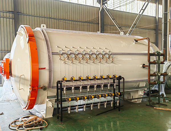 全自动帆船板热压罐